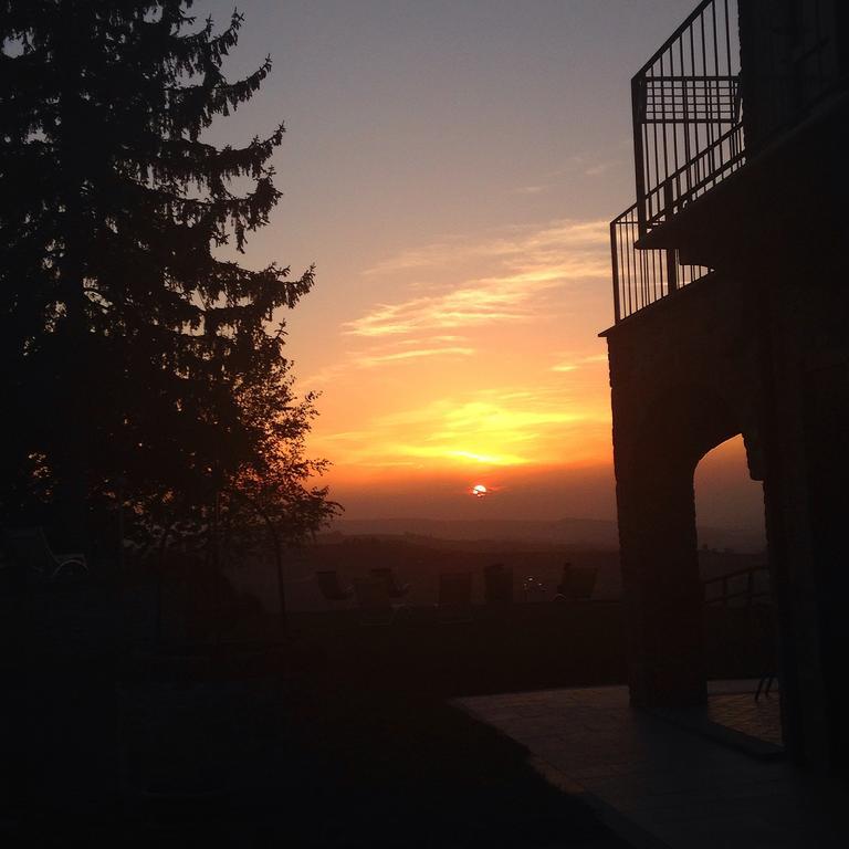 Agriturismo Il Bricco Treiso Esterno foto
