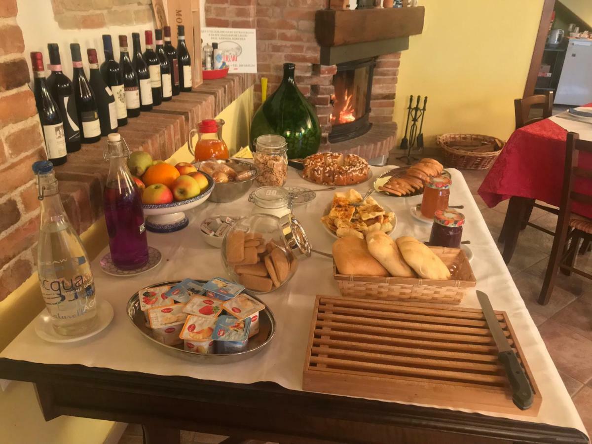 Agriturismo Il Bricco Treiso Esterno foto